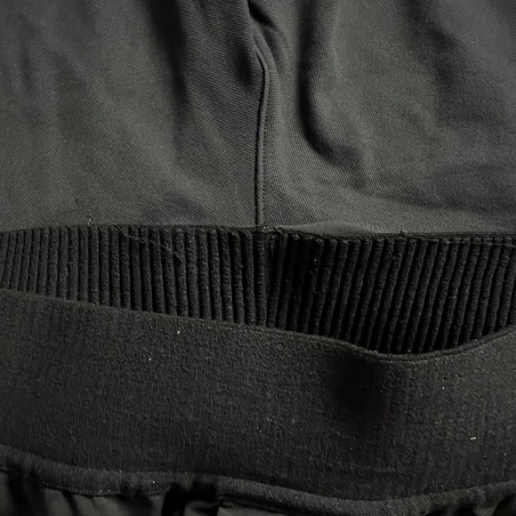 Lululemon Shorts - Picture 4 of 6